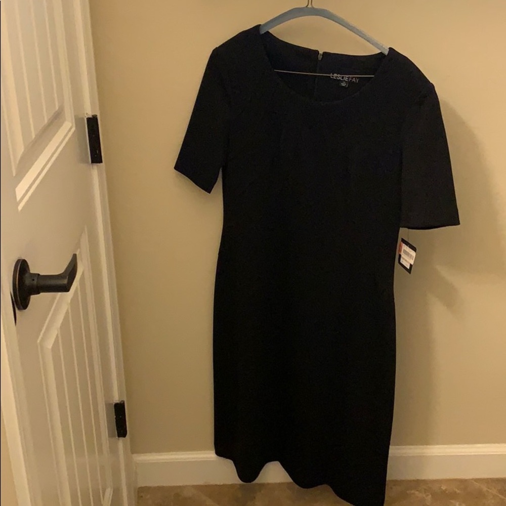 Leslie Fay Black Short Sleeve Knee Length Dress